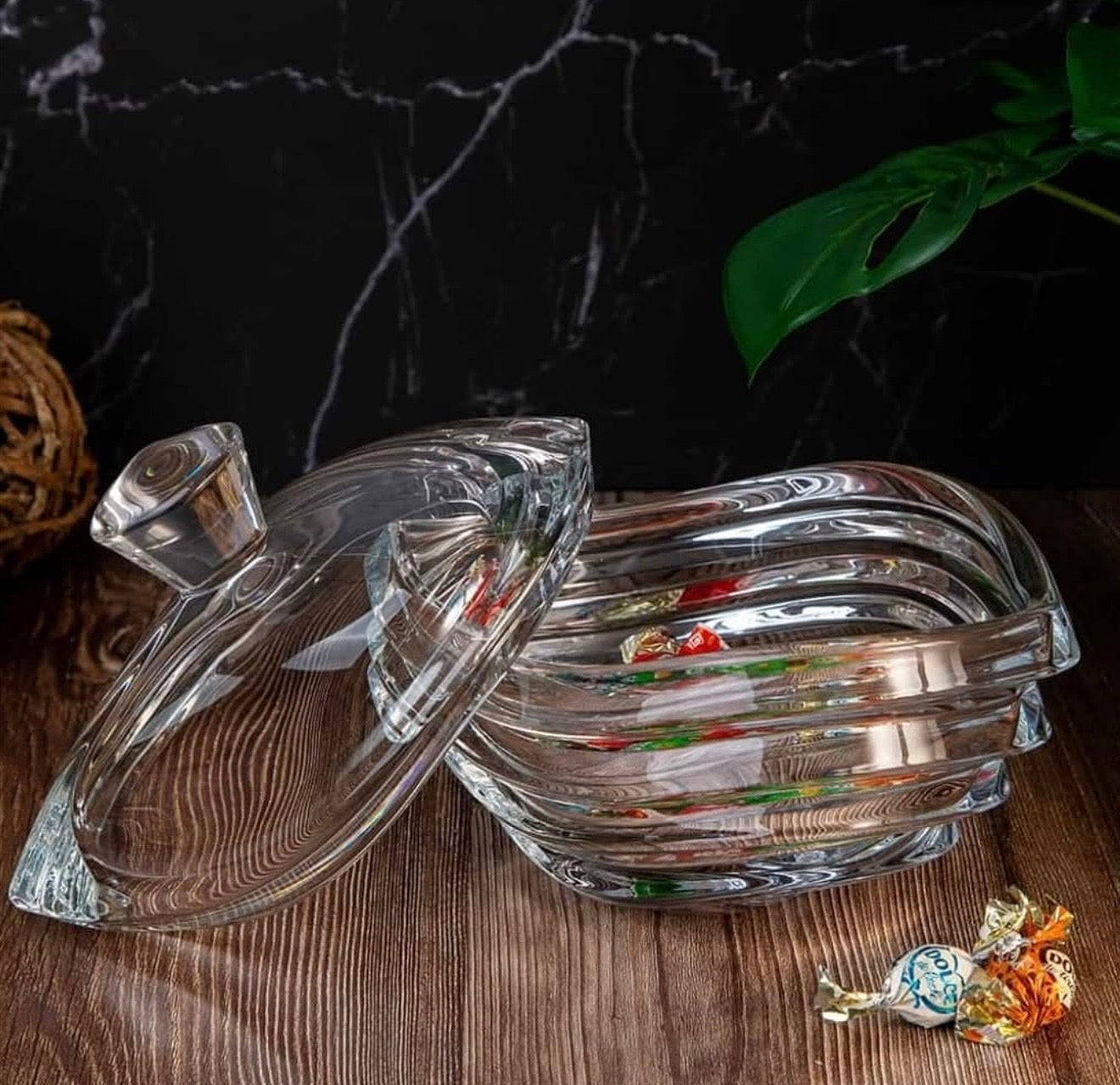 Mbajtese kristali karamelesh me kapak 22cm "Wave" Bohemia Crystal