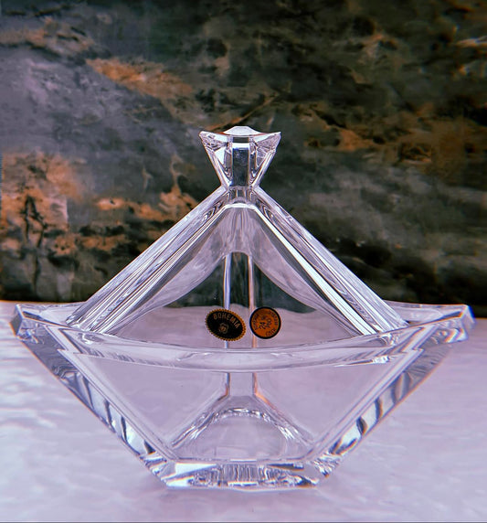 Mbajtese karamelesh me kapak “Triangle” Bohemia Crystals